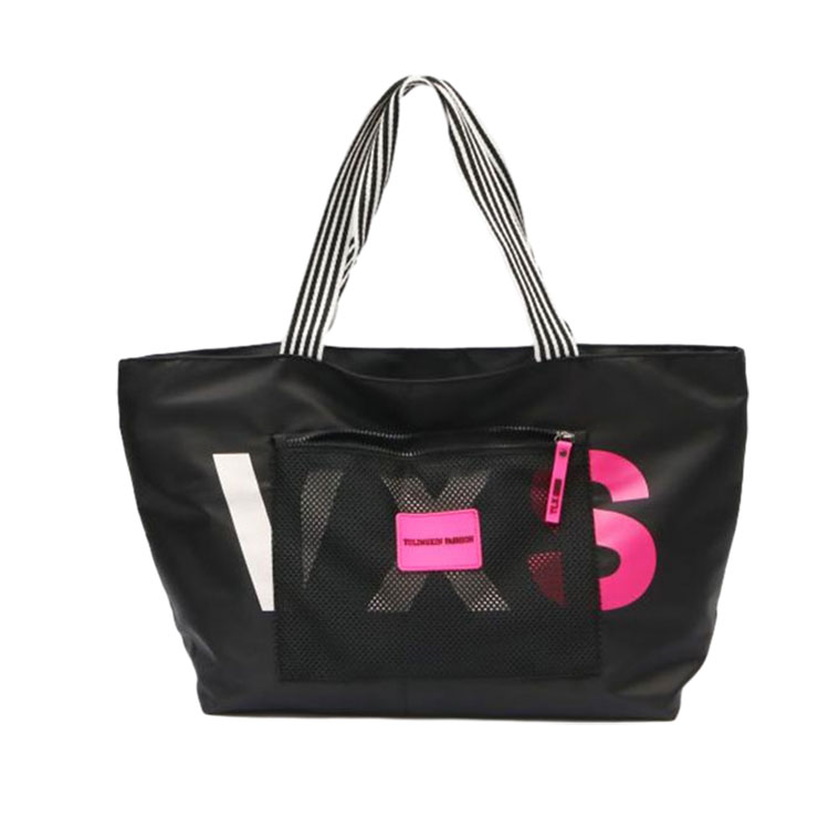 Яка вага ємності сумочок з тканинної тканини?